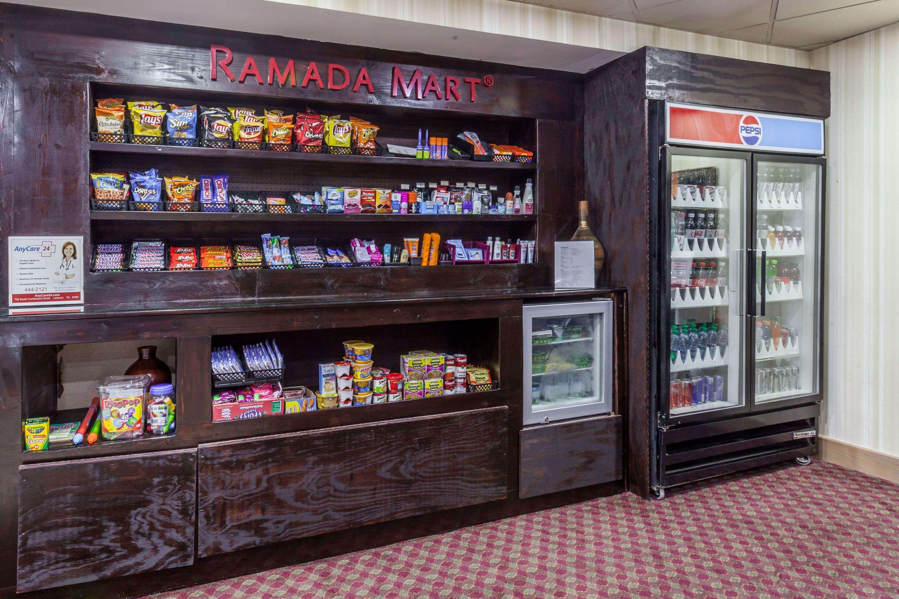 Ramada By Wyndham Lebanon Hotel Kültér fotó